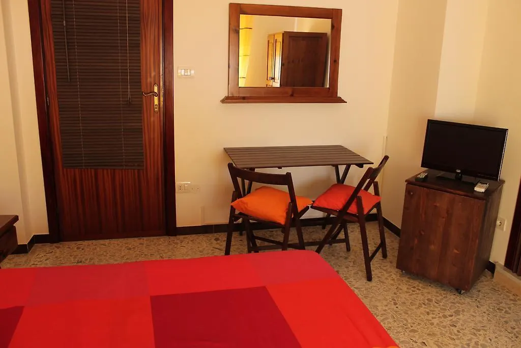 فندق مبيت وإفطار ألغيرو B&B Da Gigi