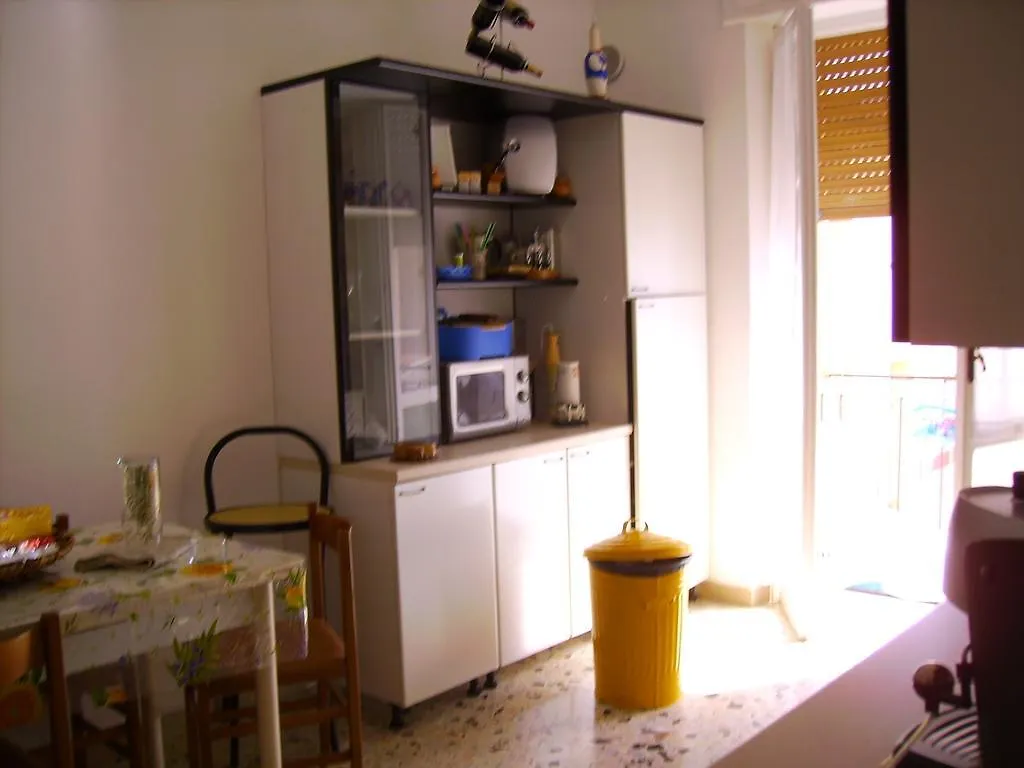 فندق مبيت وإفطار ألغيرو B&B Da Gigi